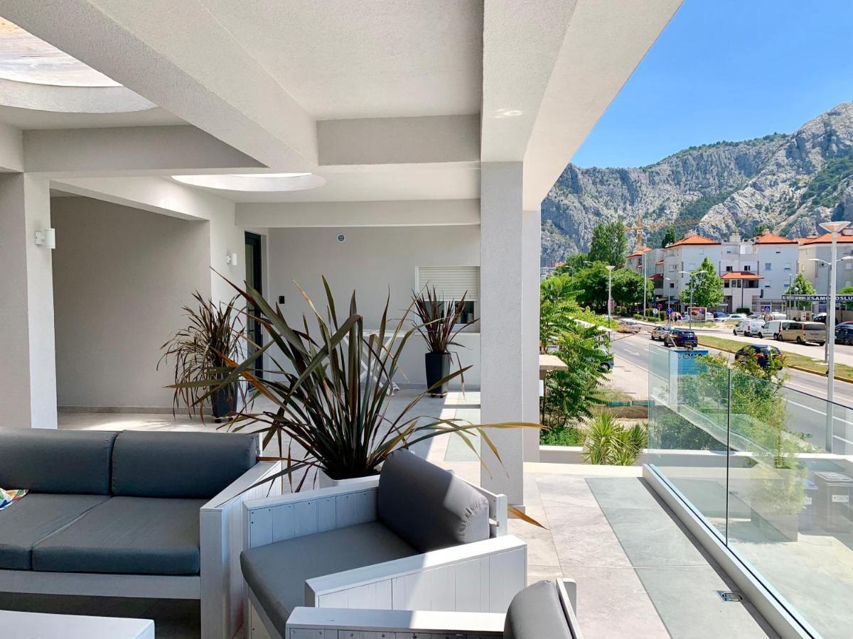 Deluxe Suites Mandic Omiš Eksteriør billede