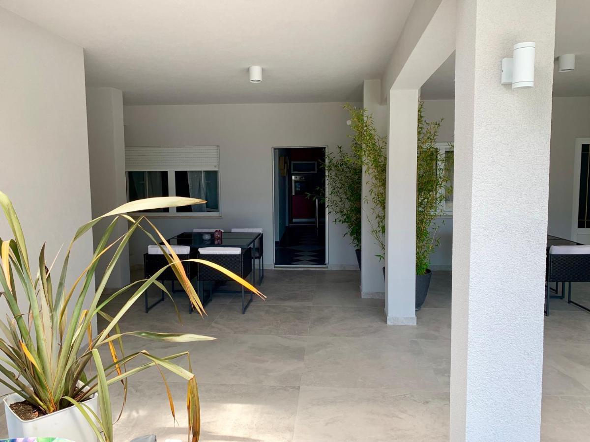 Deluxe Suites Mandic Omiš Eksteriør billede